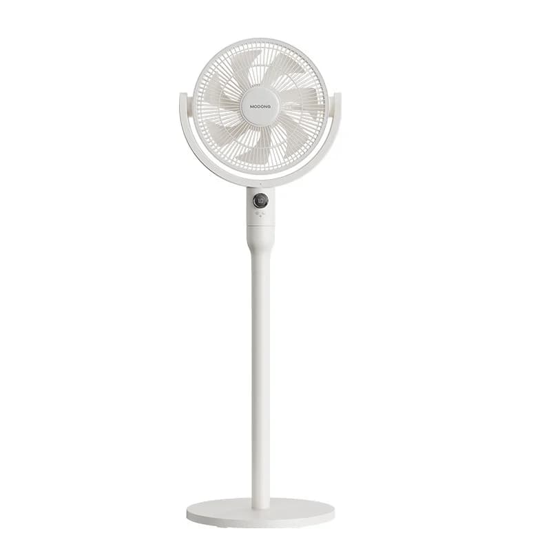 Asztali légkeringető ventilátor hangvezérléssel és lengéssel