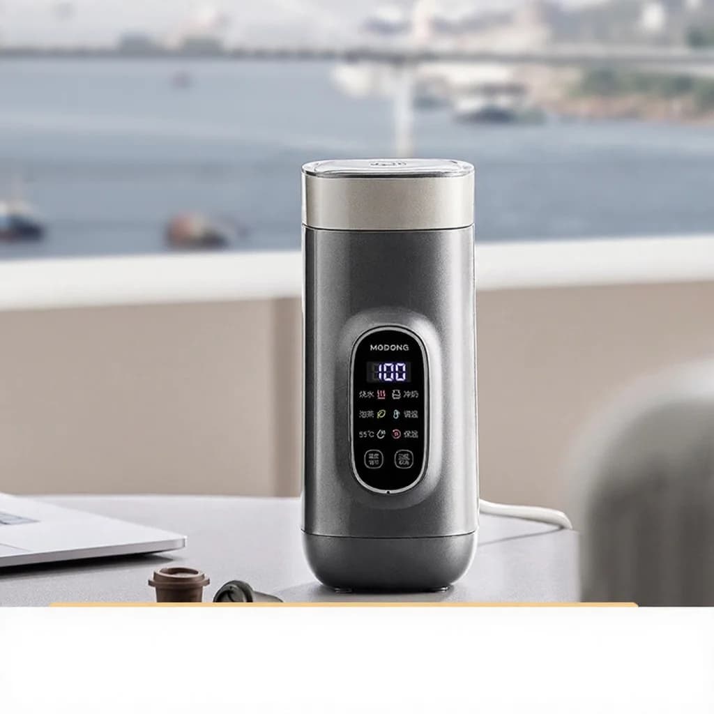 Titán elektromos utazó vízmelegítő bögre, 650ml, 220V