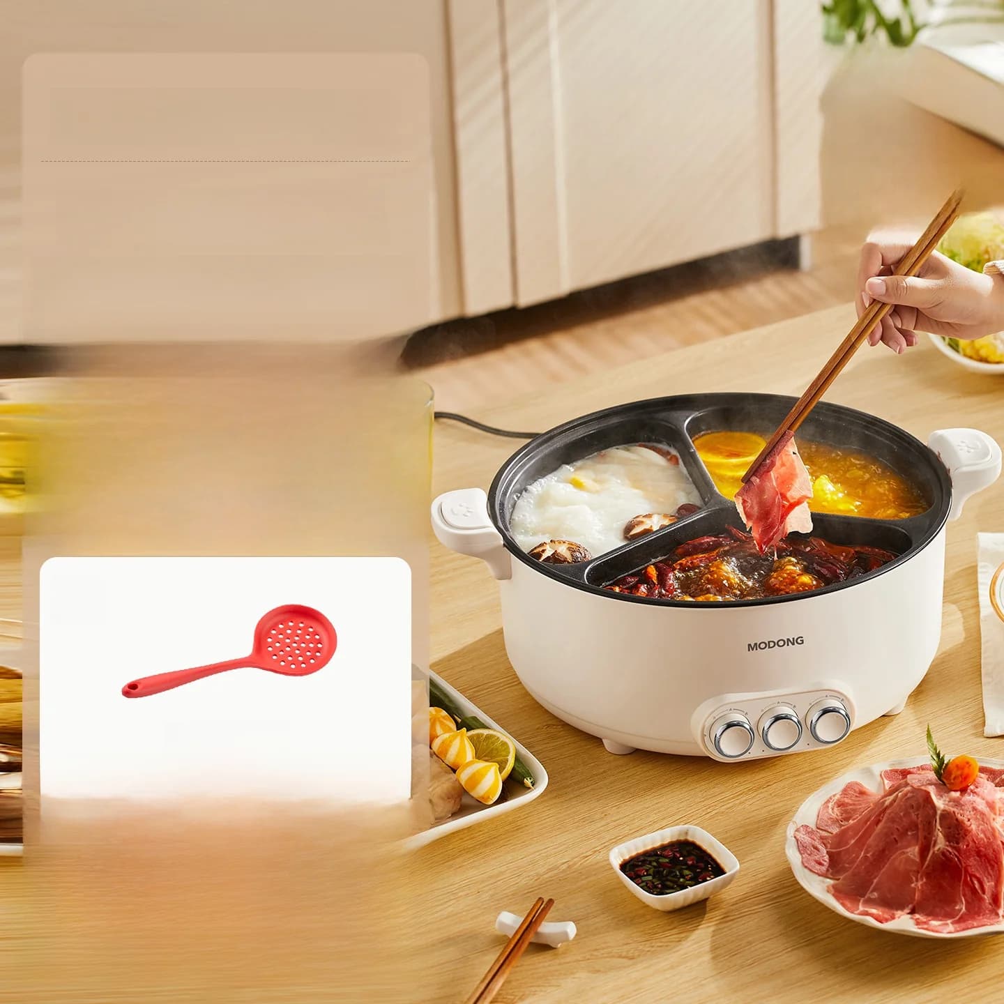 Elektromos hot pot elválasztó betéttel 6L-8L, 220V, 5-6 fő