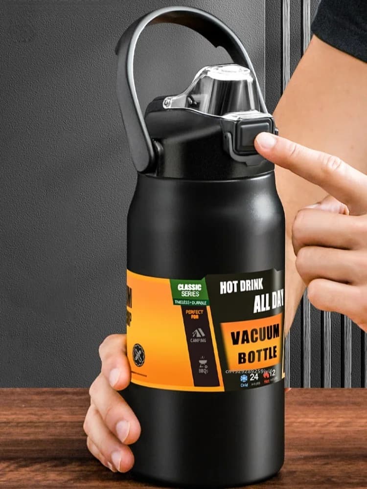 Nagy sport termosz szívószállal 0.8-1.5L